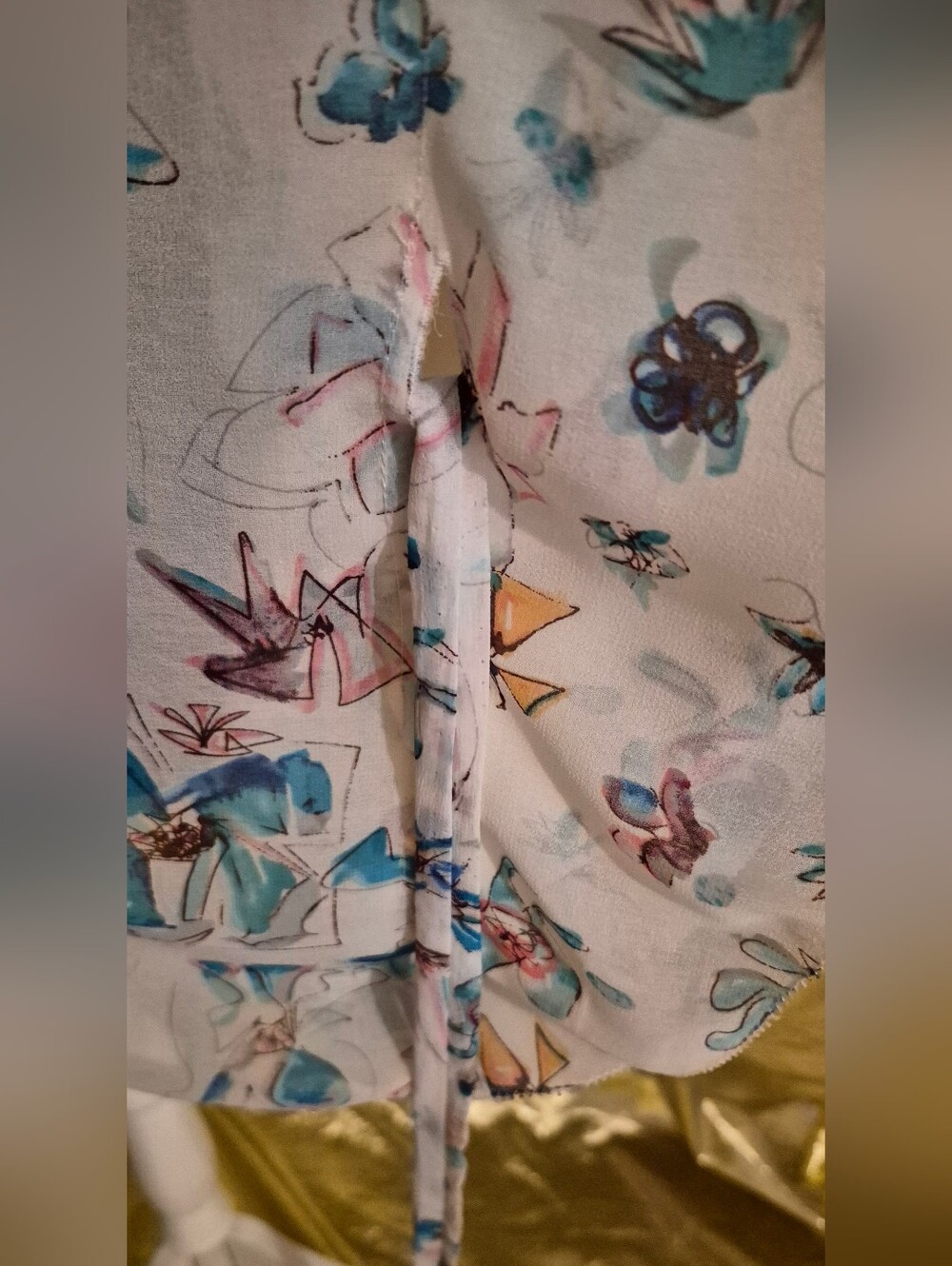 RACHEL Rachel Roy Sheer White and Floral Tie-Waist Top - Picture 6 of 8